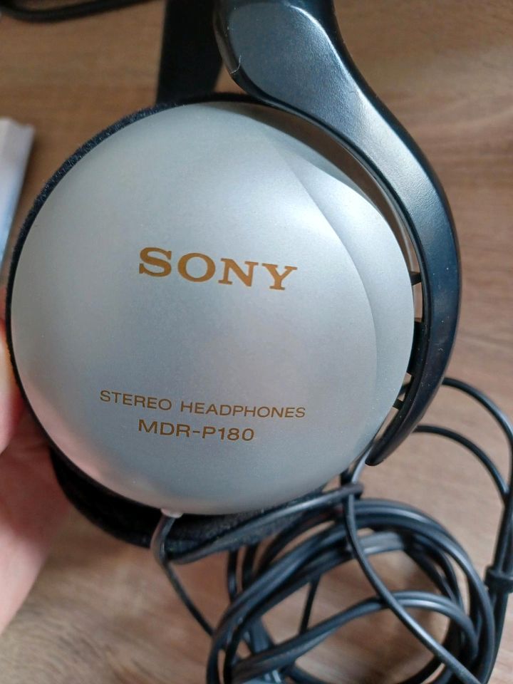 Sony Stereo Kopfhörer MDR-P180 in Daun