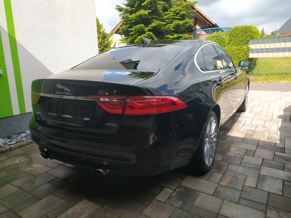 Jaguar XF 260 in Blankenhain