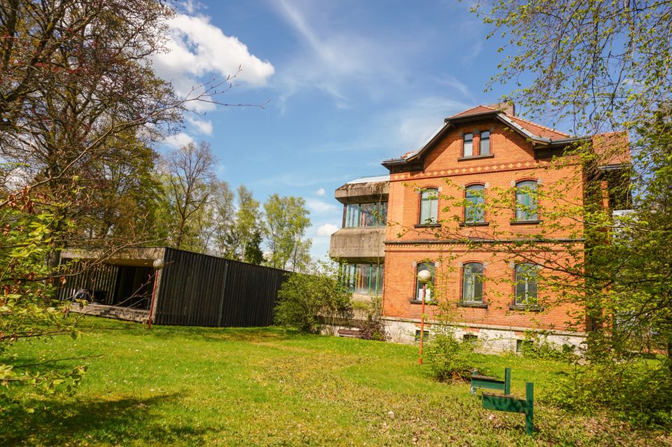 Sie haben die Idee - wir die Location! - Denkmalgeschützte Villa samt Umgriff in Selb/Plößberg in Selb