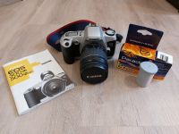 Canon EOS 500N Spiegelreflexkamera mit 28-80mm Objektiv Bayern - Obertraubling Vorschau