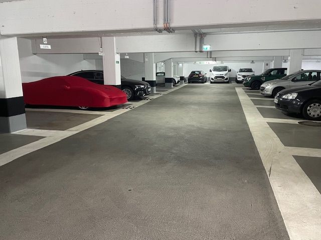 Stellplatz 24/7 Überwachung für Ihren Oldtimer/Schmuckstück in Düsseldorf