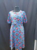 Vintage Kleid blau mit Rosennuster Wollstoff Dirndl München - Berg-am-Laim Vorschau