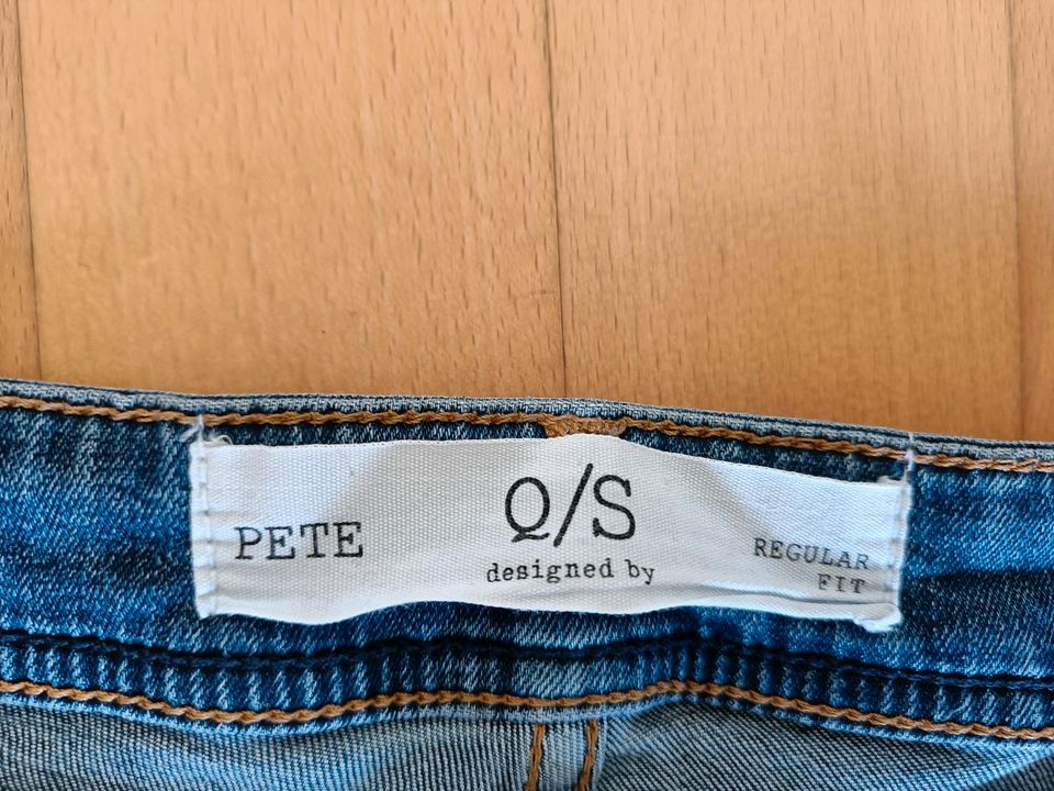 Herren Jeans QS by S. Oliver Pete Regular Fit in Bonn