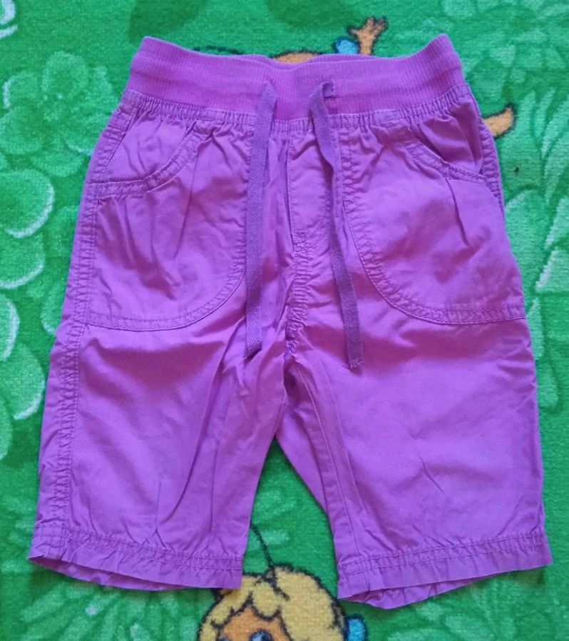 Stoffhose Sommerhose Shorts Bermuda 3/4 Hose Gr. 86 von H&M #433 in Leinefelde