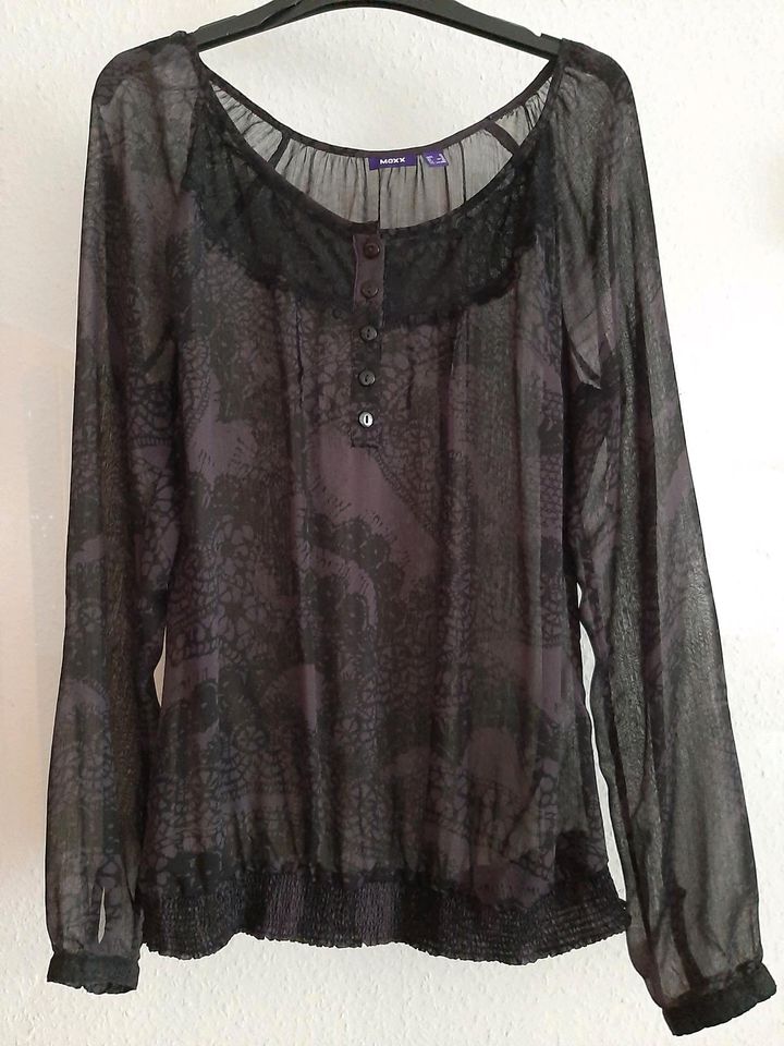 Bluse MEXX schwarz mit Muster Gr. 38 in Stuttgart