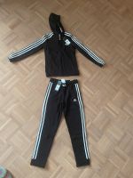 Original Adidas Trainingsanzug Größe 140 Hessen - Fuldatal Vorschau