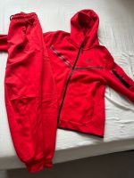 Nike Tech Fleece Rot Schleswig-Holstein - Bad Oldesloe Vorschau