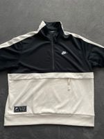 Nike Überziehjacke Pullover schwarz weiß Herren Größe L Brandenburg - Zossen Vorschau
