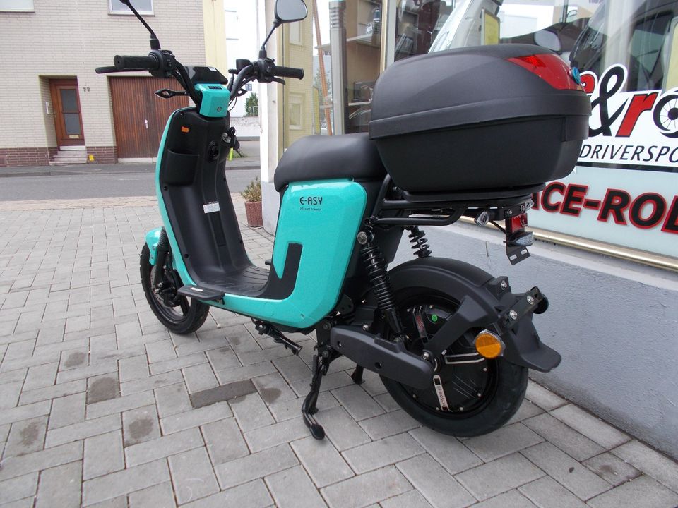 GTS Easy Elektroroller 48v 26 ah 45 km/h 25km/h Scooter in Euskirchen