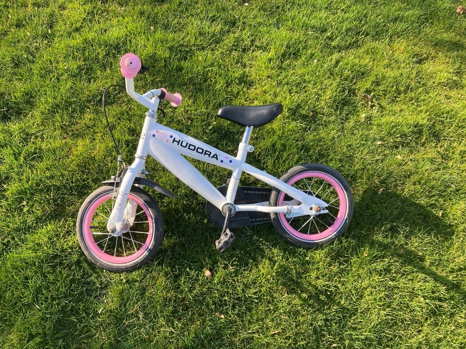 Fahrrad Rad  mit super Rennradreifen Schwalbe G-one Rad kinder in Leutershausen