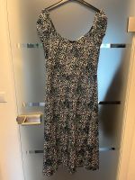 Sommerkleid Kleid Maxi Blumen Muster wunderschön LLTB Nordrhein-Westfalen - Geseke Vorschau