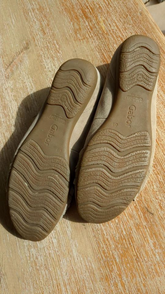 GABOR Ballerinas taupe Gr. 40 / 6,5 in Niedernhausen