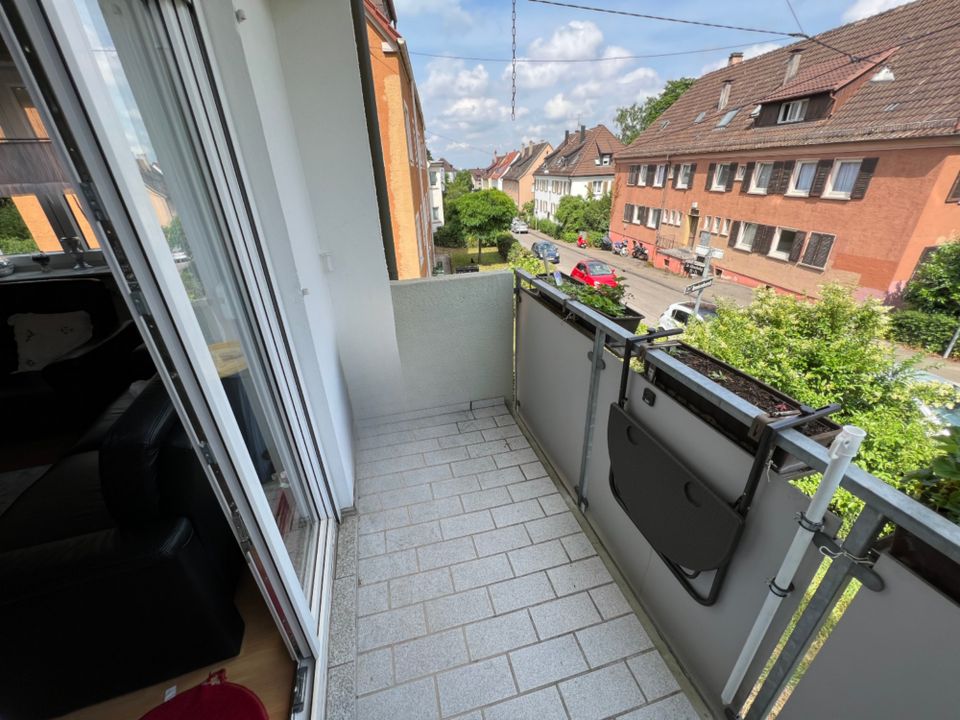 Wohnen in Bestlage: Schön geschnittene 3-Zimmer Wohnung mit Balkon in Stuttgart