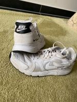 Nike Sneaker Turnschuhe Rheinland-Pfalz - Saarburg Vorschau