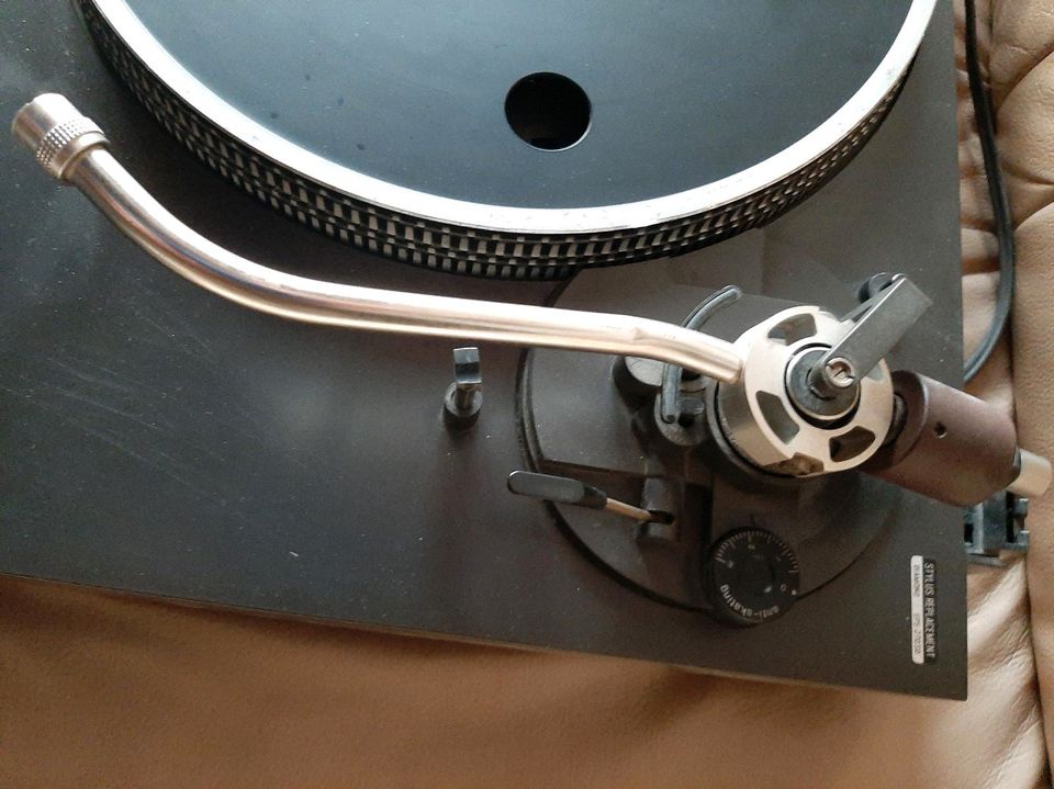 Technics Direct Drive Automatic SL-D3 in Gotha