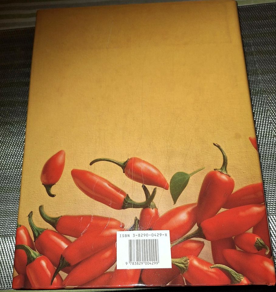 Das große Buch der asiatischen Küche in Schuby