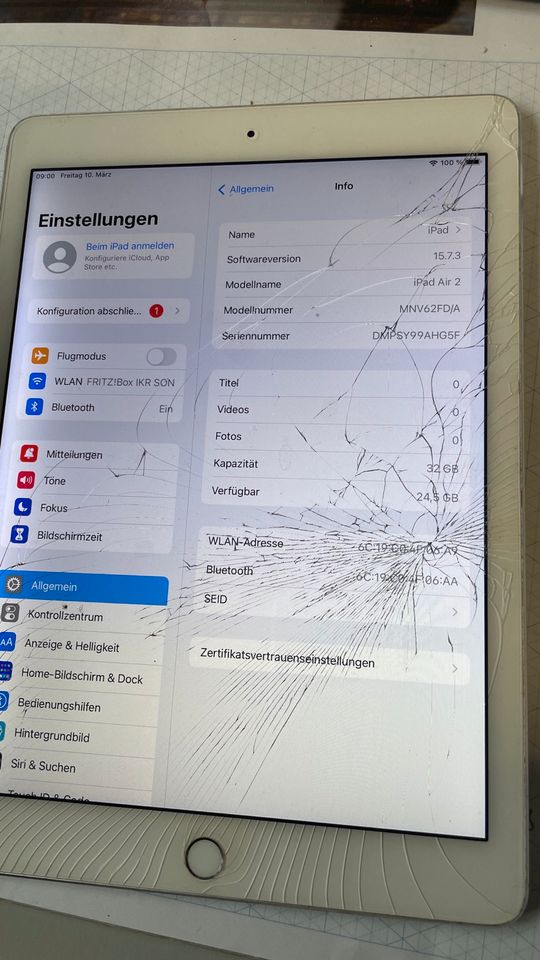 iPad Air 2 weiß in Berlin