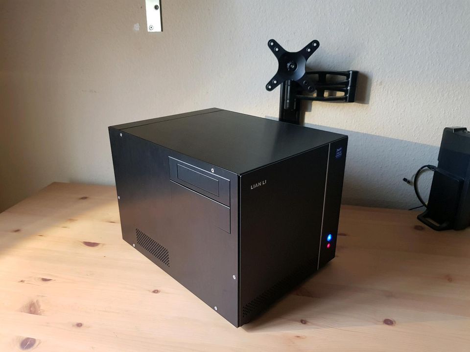 Lian Li PC-V351 Gehäuse Schwarz in Giebelstadt