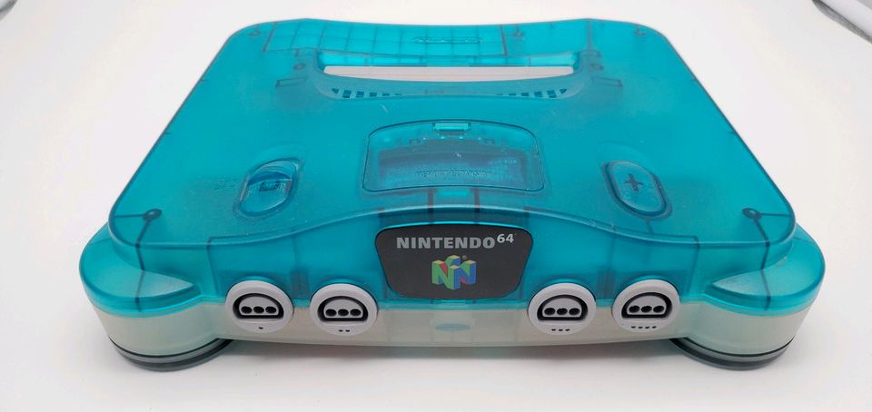 N64 Nintendo 64 Clear Blue Controller Jumper Pak Ice Türkis in Hamburg