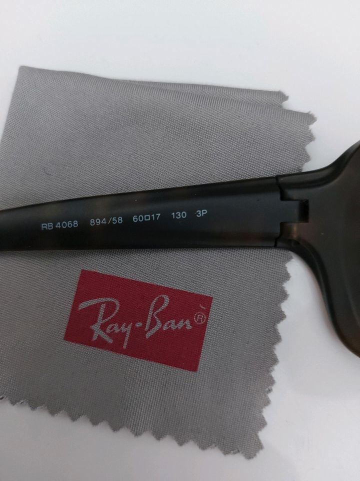 Sonnenbrille Damen Ray Ban RB4068 matt braun Havana rechteckig in Köln