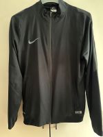 Nike Trainingsanzug Jacke Nordrhein-Westfalen - Werdohl Vorschau