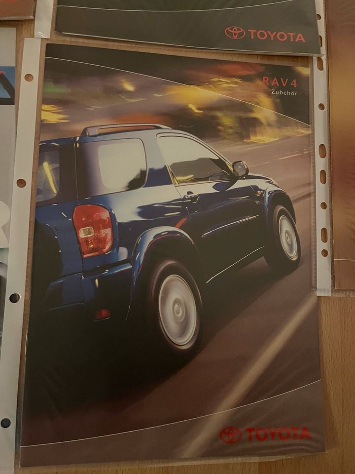 Toyota RAV4 Prospekt Zubehör 1996 1998 1999 2000 in Baden