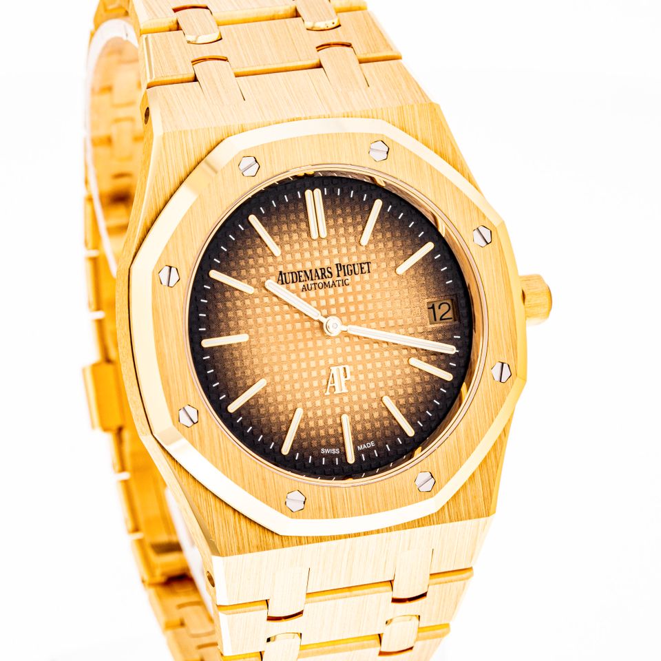 Audemars Piguet Royal Oak 39 Jumbo Gelb Gold 16202BA NEU 2024 in Hannover