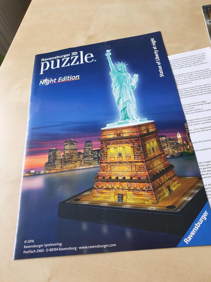 Ravensburger 3D Puzzle Statue of Liberty Night Edition in Schwabmünchen