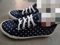 Sneakers, Schuhe, Mädchen 30 und 31, neu Hessen - Großenlüder Vorschau