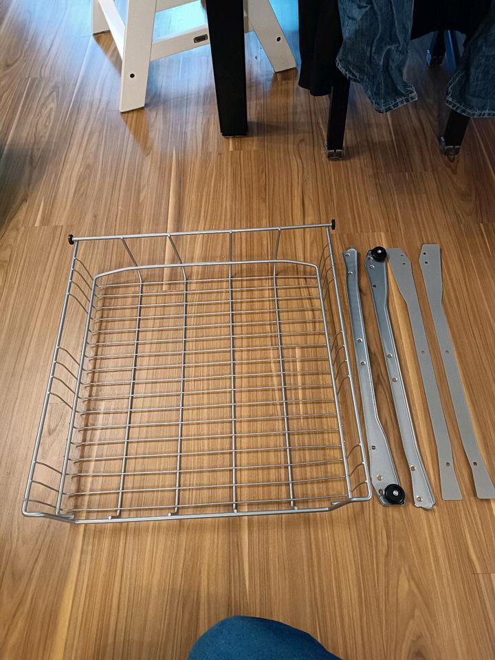 Utrusta Drahtkorb Ikea Küche 60 cm in Braunschweig