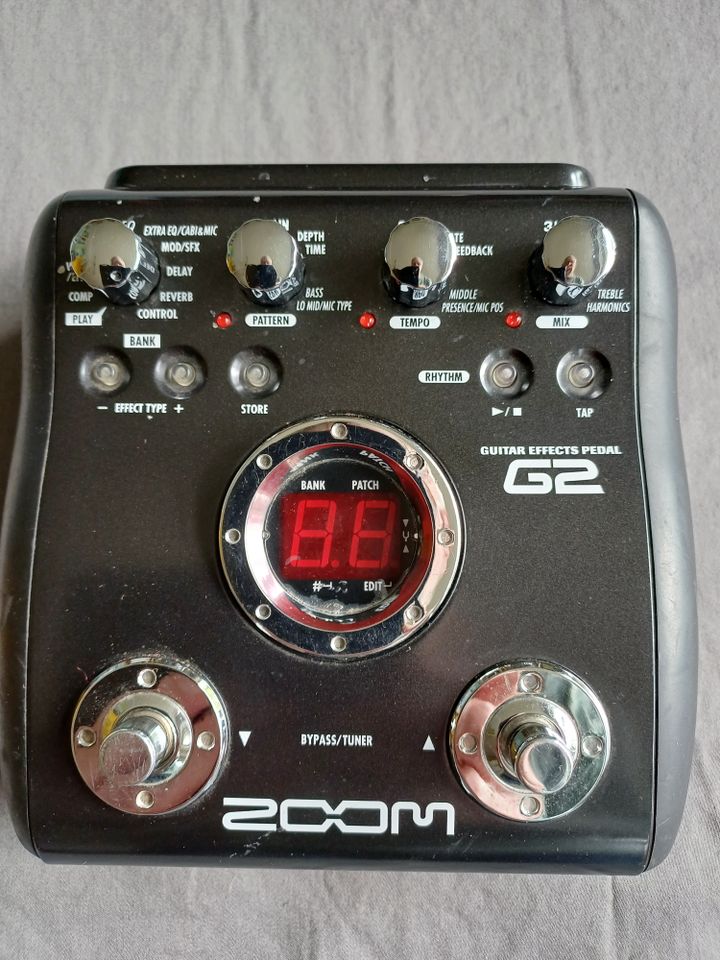 Zoom G2 Guitar Effects  Pedal in Wuppertal