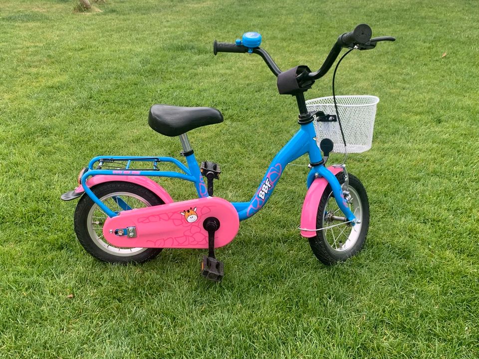 BBF-Bike 12“ Kinderfahrrad mit Stützrädern, Korb und Olafklingel in Ehra-Lessien