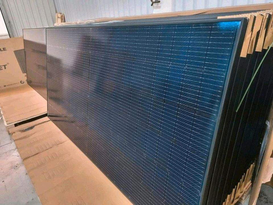 Lagerverkauf Trina LONGi HYUNDAI Phono Solarpanele Solarmodule in Birkenfeld