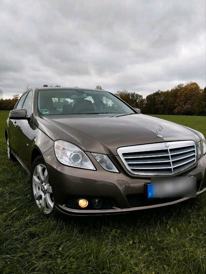 Mercedes -Benz E 200 CGI ,Klassen ,Blue Effciency in Radevormwald