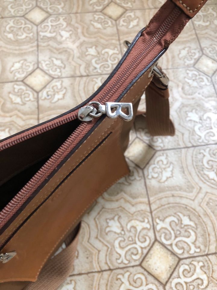 Bogner Elba Sole 4 Handtasche M Arabica braun in Hamburg