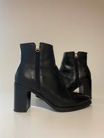 Tommy Hilfiger Boots Stiefeletten Corporate Tassel Heel Leder 39 Bayern - Kaufbeuren Vorschau