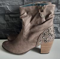 ★ TOM TAILOR LEDER STIEFELETTE MIT NIETEN STEINEN TAUPE 41 W NEU Stuttgart - Stuttgart-Nord Vorschau