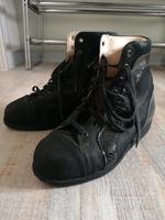 Orthopädische Handgegertigte Schuhe schwarz Hessen - Ehringshausen Vorschau