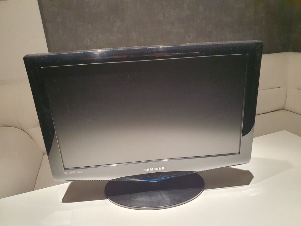 Samsung 22 Zoll Fernseher Monitor LE22B350S2W in Niedersachsen - Gehrden |  Fernseher gebraucht kaufen | eBay Kleinanzeigen ist jetzt Kleinanzeigen