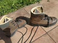 Lowa Trekker Bergschuhe Trekkingschuhe 42 Bergwandern Hochgebirge Bayern - Schöllkrippen Vorschau