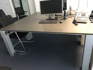 Bürotisch Schreibtisch Weko Stillwerk in Berlin