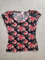 Amisu Shirt Blümchen Blumen Gr. S rot schwarz Bayern - Ursensollen Vorschau