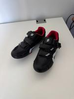 Original Peloton Schuhe Größe 40 **TOP Zustand** mit Cleats Hessen - Buseck Vorschau