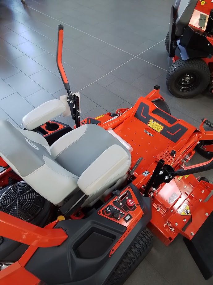 AS-Motors Ariens Apex 48 Aufsitzmäher Zeroturn in Grevenbroich