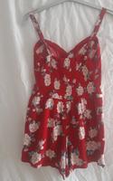 Damen Jumpsuit, Hollister, Größe XS, rot mit Blumen Baden-Württemberg - Frankenhardt Vorschau