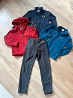 Bekleidungspaket Jack Wolfskin Jacken Hose Größe 140 Nordrhein-Westfalen - Bergheim Vorschau