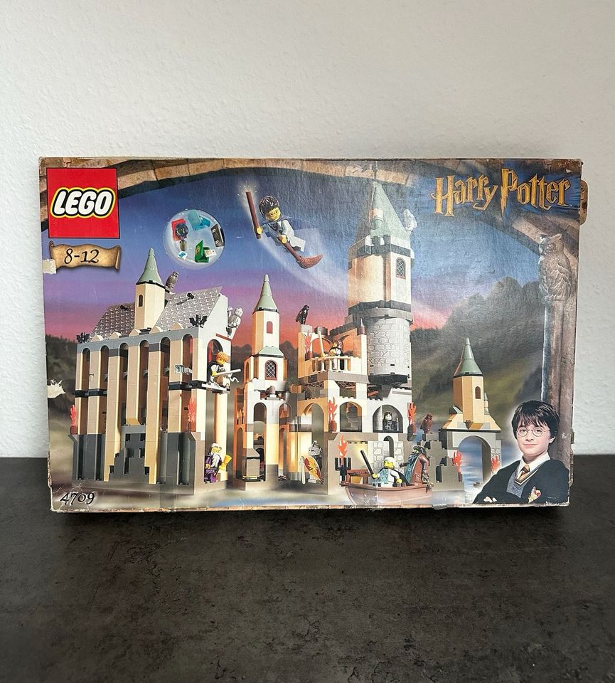 Lego Harry Potter - 4709 Schloss Hogwarts mit OVP in Siegburg