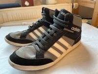 Adidas Turnschuhe Halbschuhe Gr 40 grau schwarz Dresden - Trachau Vorschau