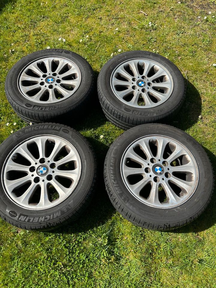 BMW Alufelge 16 Zoll Michelin Sommerreifen 205/55 R16 in Gifhorn