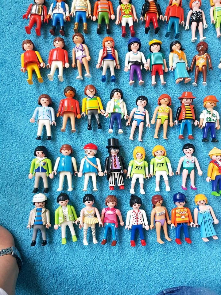 Playmobil Figuren Kinder in Parchtitz